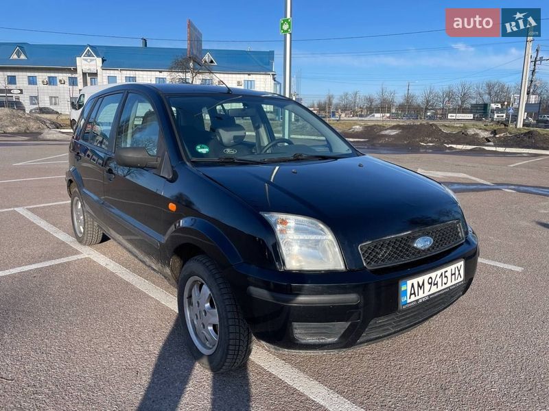 Хетчбек Ford Fusion 2005 в Житомирі фото 2 Хетчбек Ford Fusion 2005 в Житомирі