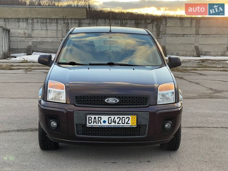 Хетчбек Ford Fusion 2012 в Вінниці