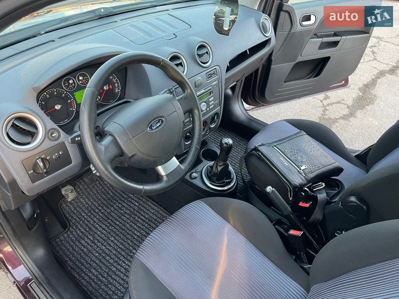 Хетчбек Ford Fusion 2012 в Вінниці