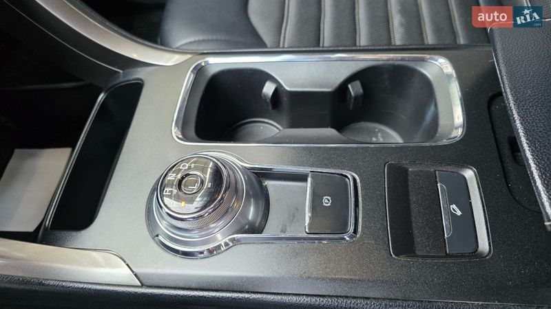 Седан Ford Fusion 2016 в Львові