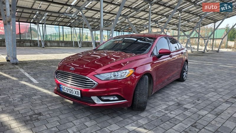 Седан Ford Fusion 2016 в Львові