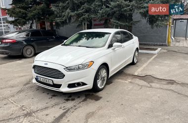 Седан Ford Fusion 2012 в Кам'янському