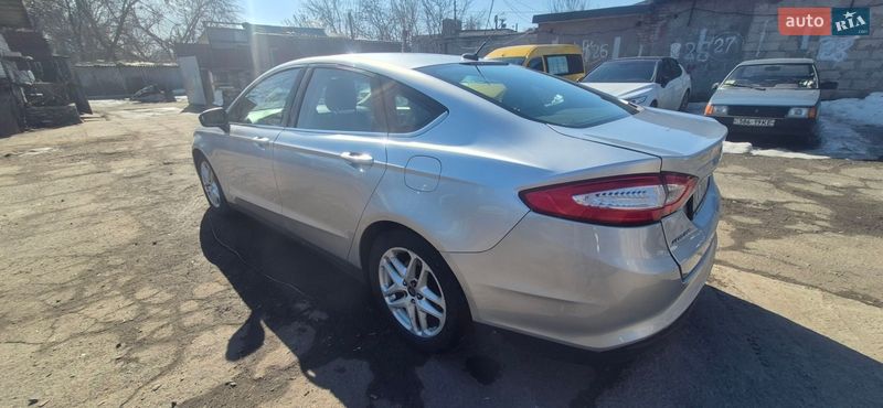 Седан Ford Fusion 2013 в Киеве
