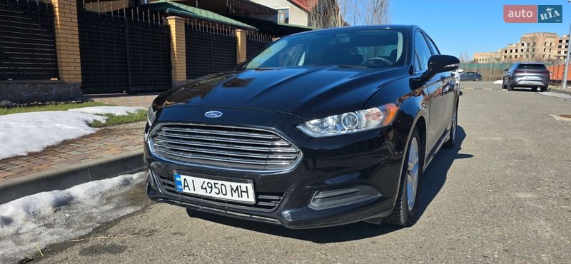 Седан Ford Fusion 2015 в Києві