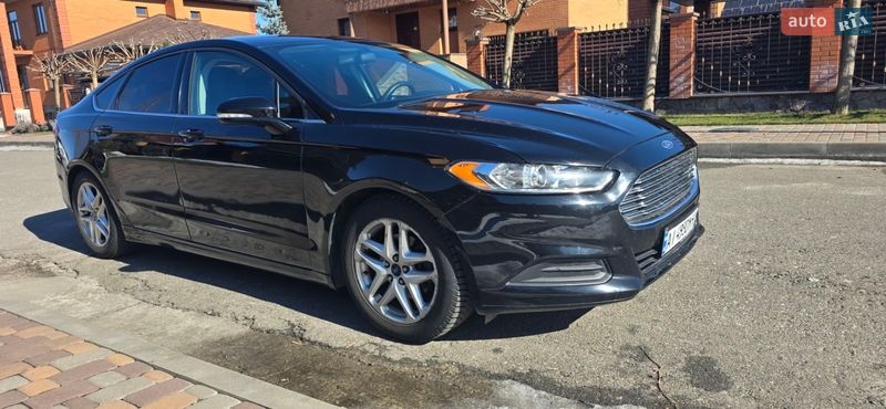 Седан Ford Fusion 2015 в Києві