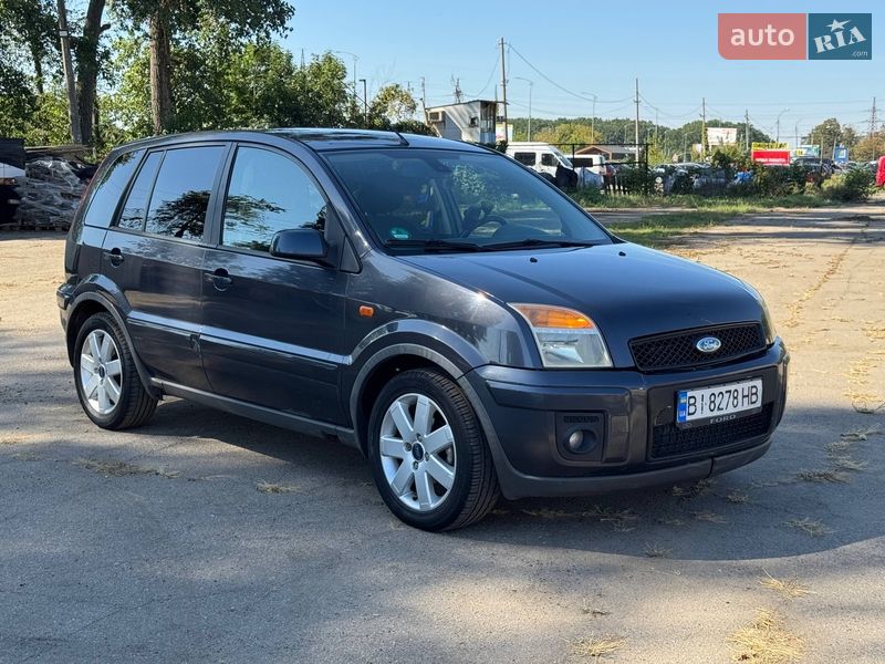 Хетчбек Ford Fusion 2007 в Полтаві