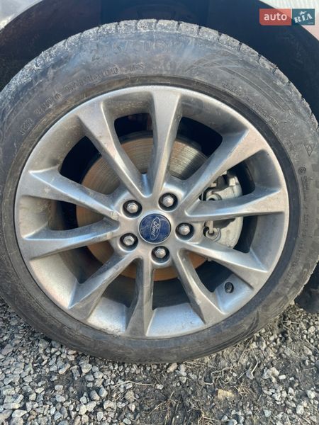 Седан Ford Fusion 2016 в Києві