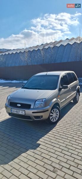 Хэтчбек Ford Fusion 2004 в Черкассах