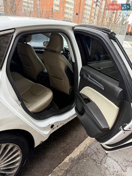 Седан Ford Fusion 2014 в Сумах