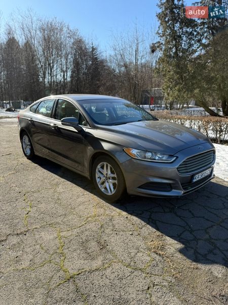Седан Ford Fusion 2014 в Киеве