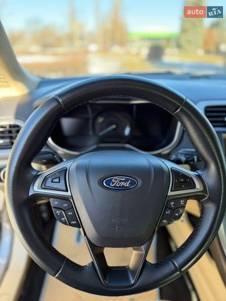 Седан Ford Fusion 2014 в Киеве