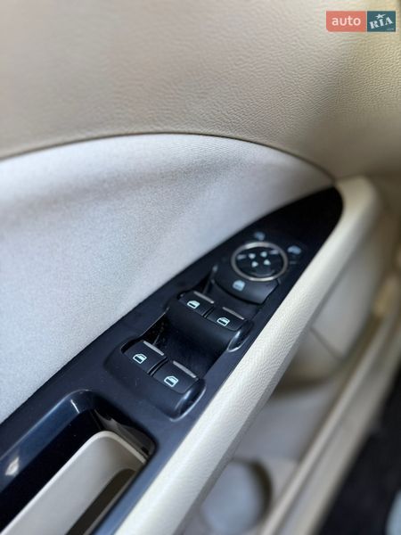 Седан Ford Fusion 2014 в Киеве