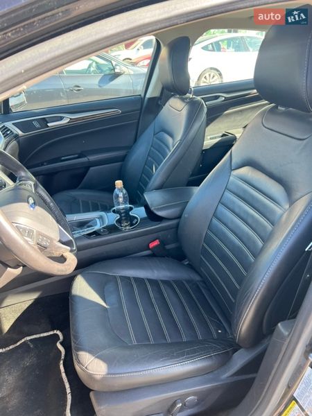 Седан Ford Fusion 2014 в Києві