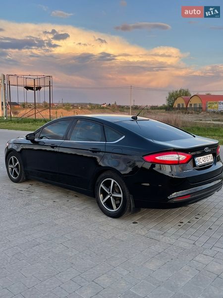 Седан Ford Fusion 2015 в Шептицькому