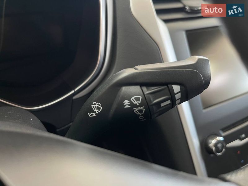 Седан Ford Fusion 2015 в Киеве