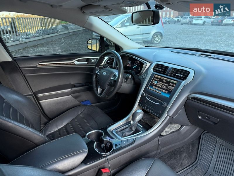 Седан Ford Fusion 2015 в Днепре