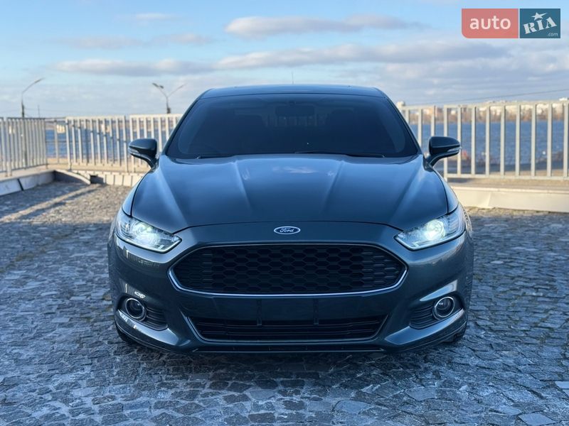 Седан Ford Fusion 2015 в Днепре