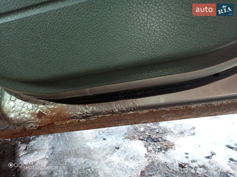 Хэтчбек Ford Fusion 2004 в Смеле