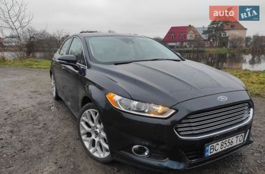 Седан Ford Fusion 2014 в Львове
