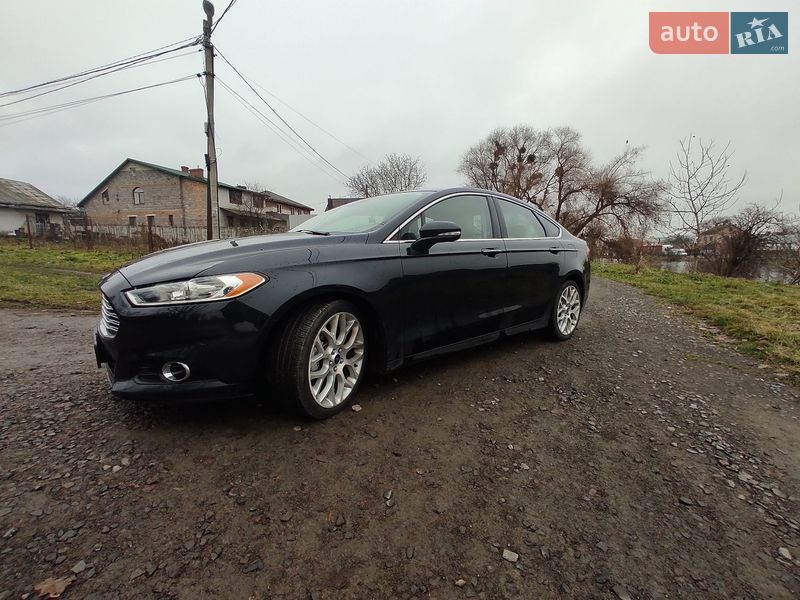 Седан Ford Fusion 2014 в Львове