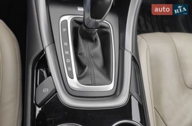 Седан Ford Fusion 2014 в Львове