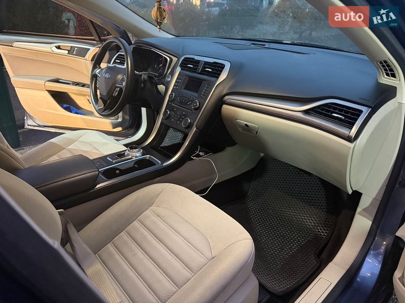 Седан Ford Fusion 2018 в Днепре