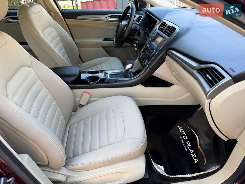 Седан Ford Fusion 2013 в Одессе