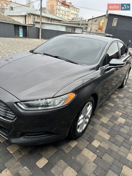 Седан Ford Fusion 2014 в Николаеве