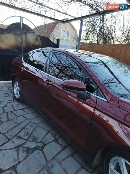 Седан Ford Fusion 2015 в Радомышле