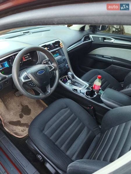 Седан Ford Fusion 2015 в Радомышле