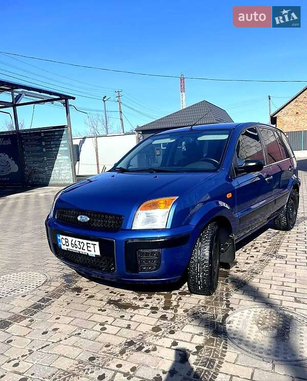 Хетчбек Ford Fusion 2008 в Чернігові