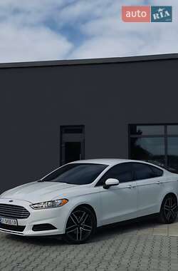 Седан Ford Fusion 2015 в Ивано-Франковске