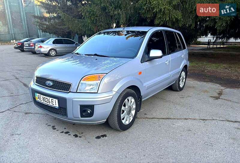 Хэтчбек Ford Fusion 2010 в Днепре