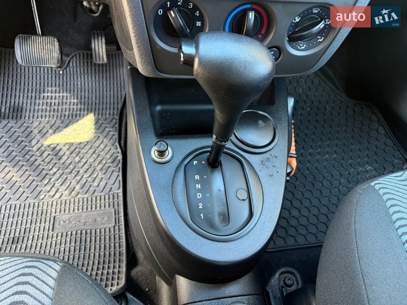 Хетчбек Ford Fusion 2009 в Полтаві