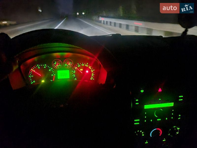 Хэтчбек Ford Fusion 2008 в Новом Роздоле