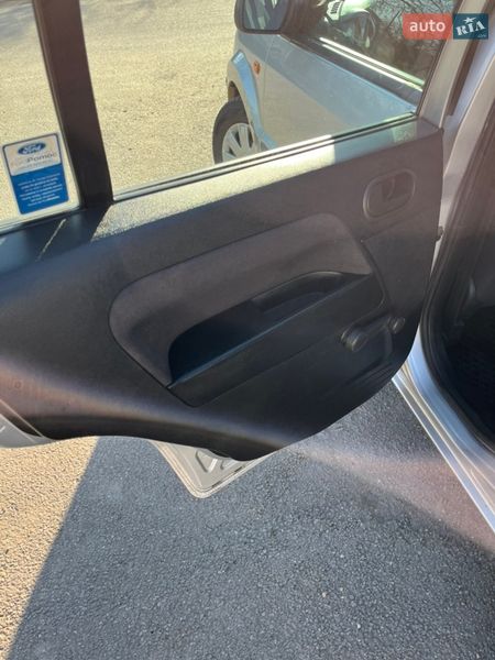 Хэтчбек Ford Fusion 2010 в Любаре