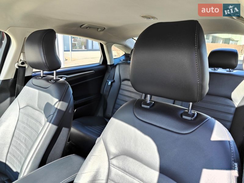 Седан Ford Fusion 2017 в Києві