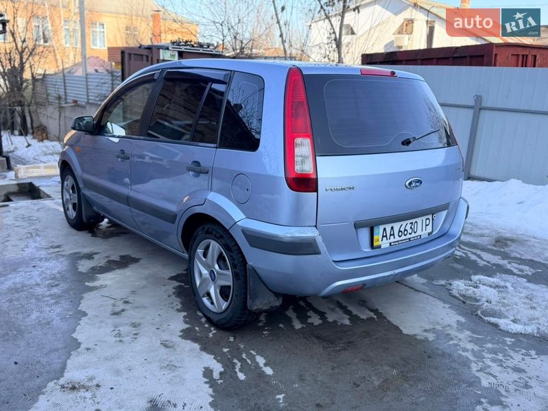 Хэтчбек Ford Fusion 2006 в Житомире