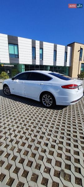 Седан Ford Fusion 2017 в Хмельницком