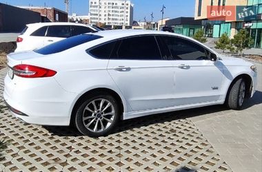 Седан Ford Fusion 2017 в Хмельницком