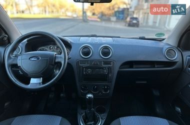 Хэтчбек Ford Fusion 2011 в Николаеве