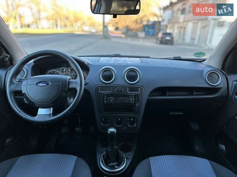 Хэтчбек Ford Fusion 2011 в Николаеве