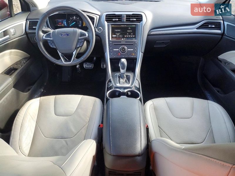 Седан Ford Fusion 2016 в Кропивницькому