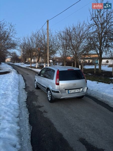 Хэтчбек Ford Fusion 2008 в Сквире