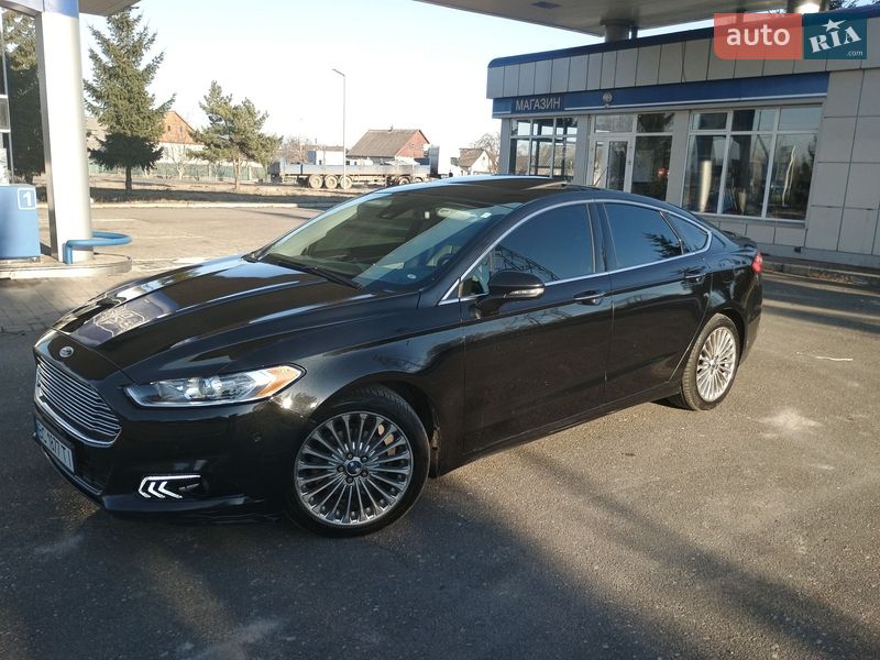 Седан Ford Fusion 2015 в Житомирі