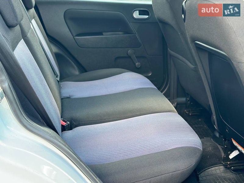 Хэтчбек Ford Fusion 2010 в Николаеве