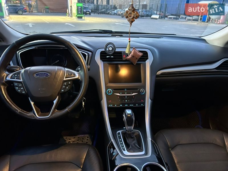 Седан Ford Fusion 2013 в Могилів-Подільському