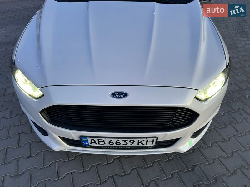 Седан Ford Fusion 2013 в Могилів-Подільському