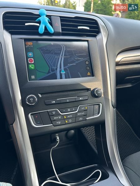 Седан Ford Fusion 2017 в Києві