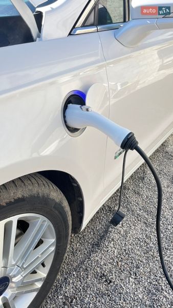 Седан Ford Fusion 2013 в Белой Церкви